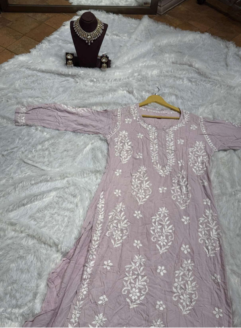 Dusty Pink Chikankari Kurti for Women | Straight Fit Ethnic Wear